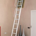 Чердачная (выдвижная) лестница