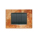 20653.55 Placa (cadru) din lemn EIKON pentru 3 module rosso asiago