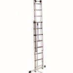 Scara doua tronsoane