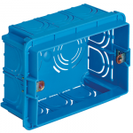 71303  (GW 650 °C) встраиваемая коробка-подрозетник на 3 модуля