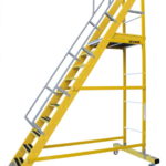 Scara dielectrica din fibră de sticlă cu platforma